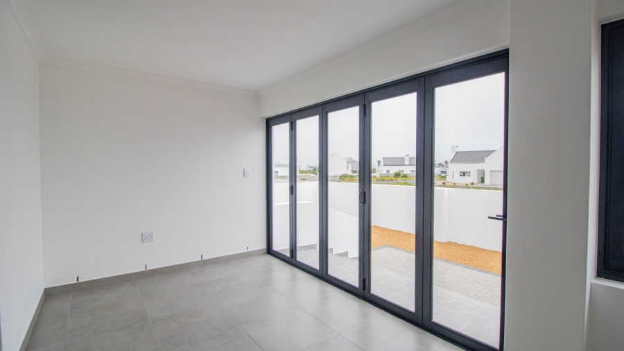 2 Bedroom Property for Sale in Britannia Beach Estate Western Cape